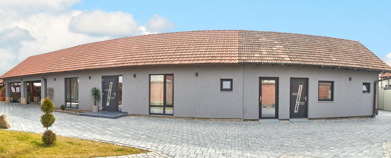 Ferienhaus Tango La Casa Piano House ,cu Parcare *